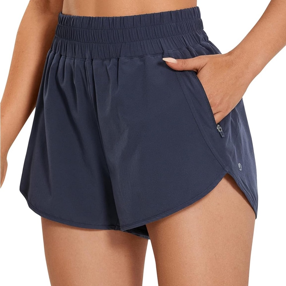 Lululemon Hotty Hot Lined Short 4" in Navy
